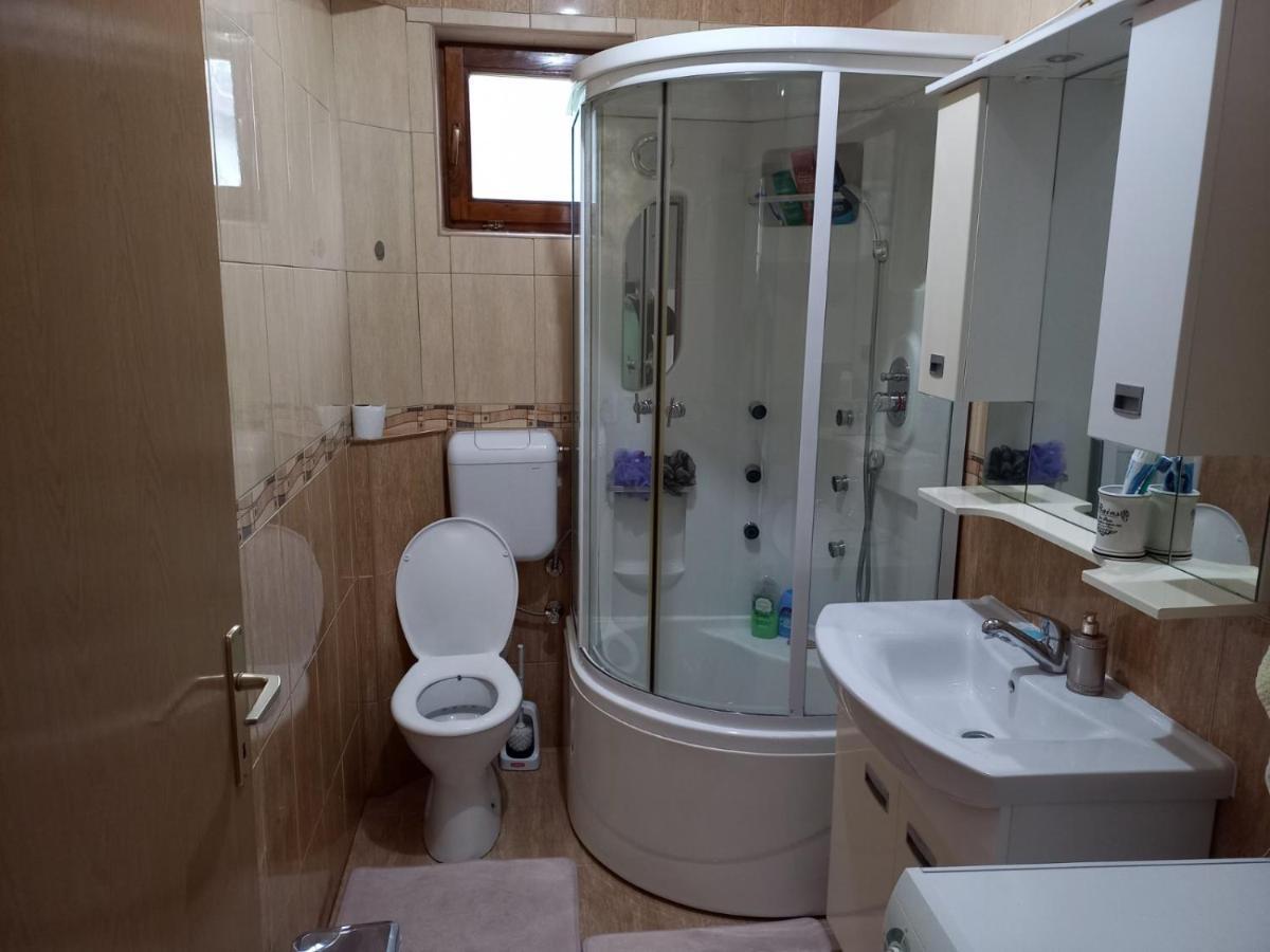 Vacation Home "Cehic" Kulen Vakuf Exteriör bild