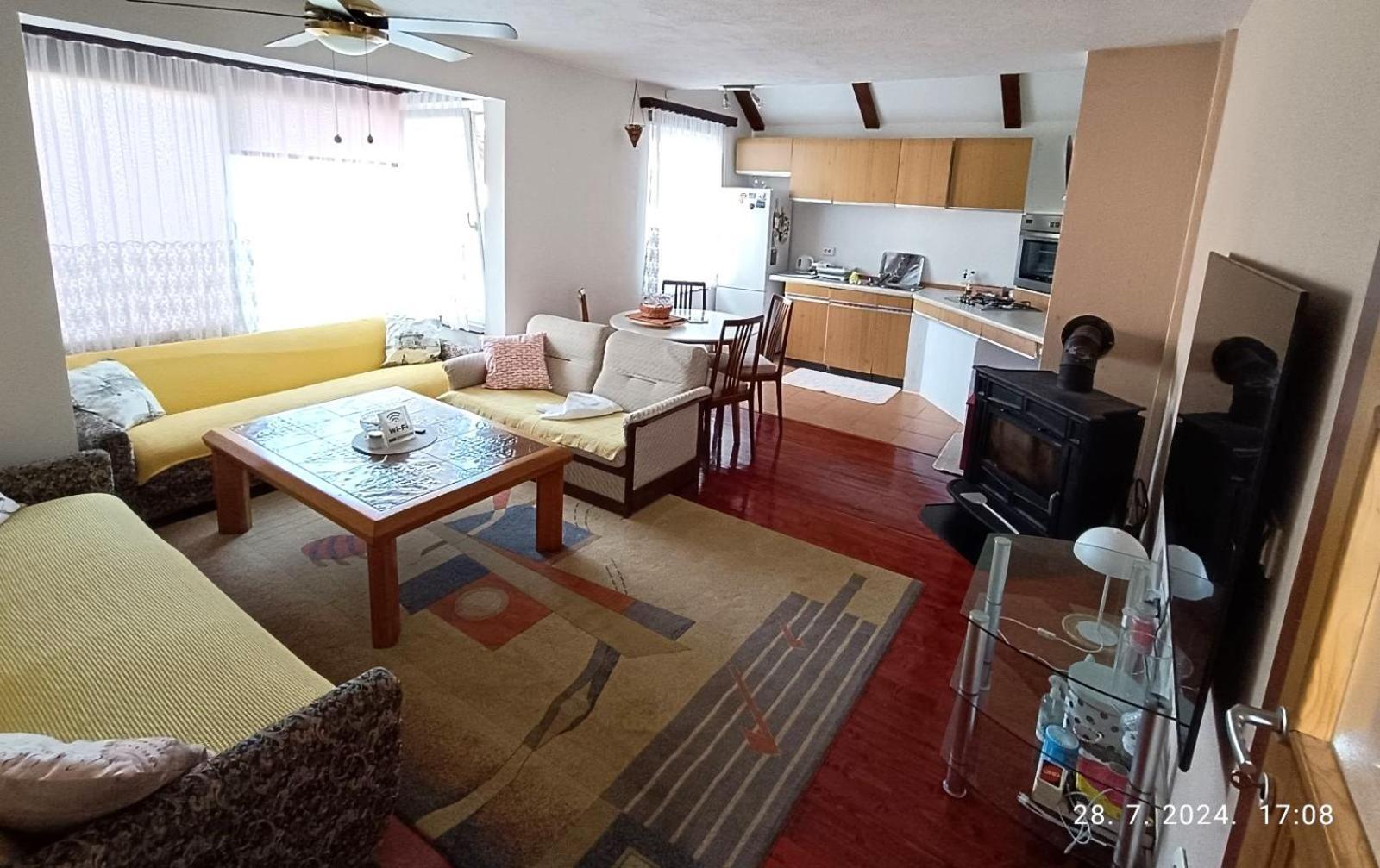 Vacation Home "Cehic" Kulen Vakuf Exteriör bild